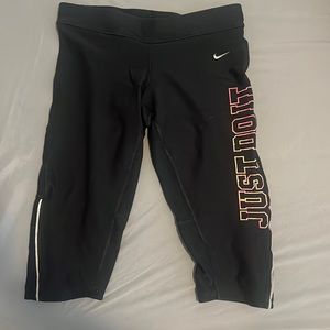 Nike Capri Leggings Size M